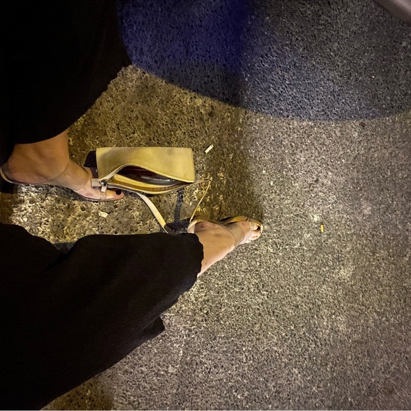 Viscose pleated pants - Picture 5 of 6